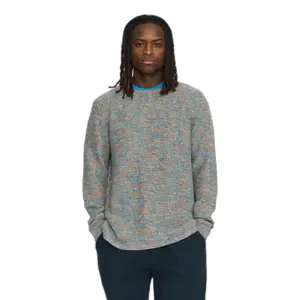 Sweater Revolution image-0
