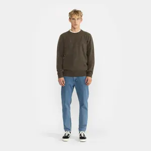 Sweater Revolution image-2