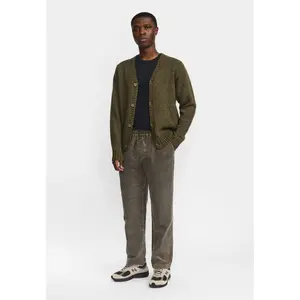 Cardigan Revolution image-1