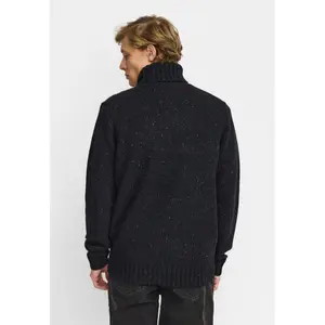 High-neck sweater Revolution image-2