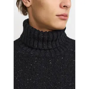 High-neck sweater Revolution image-3