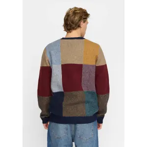 Knitted round-neck sweater Revolution image-3