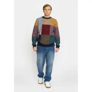 Knitted round-neck sweater Revolution image-2