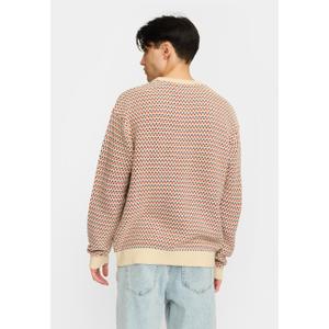 Pull Revolution Loose image-1