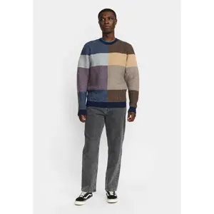 Knitted sweater Revolution image-1