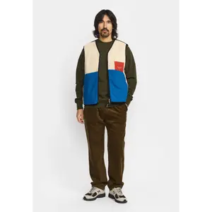 Jacket Revolution image-1