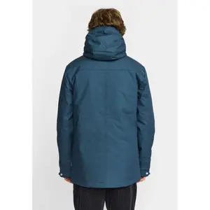 Parka Revolution image-3