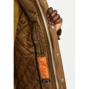 Parka Revolution image-6