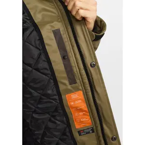 Parka Revolution image-5
