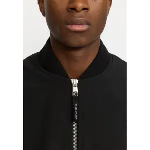 Bomber Revolution image-4
