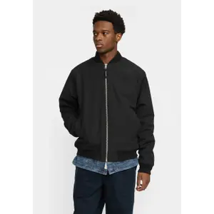 Bomber Revolution image-2