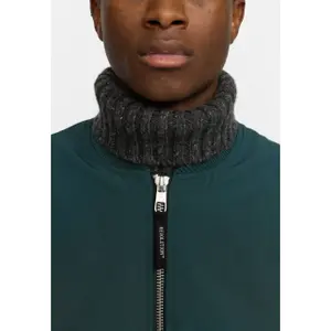 Bomber Revolution image-3