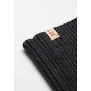 Pokrywa szyi Revolution image-1