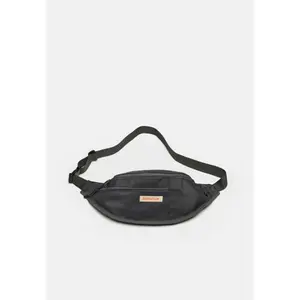 Fanny pack Revolution image-2