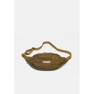 Fanny pack Revolution image-2