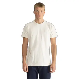 T-shirt with our r brand on the chest Revolution image-1