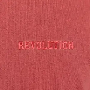 Camiseta Revolution Loose image-4