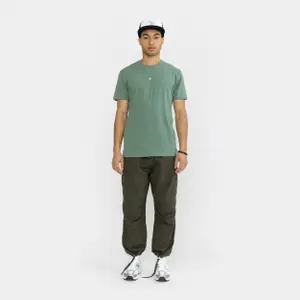 T-shirt normal Revolution image-2