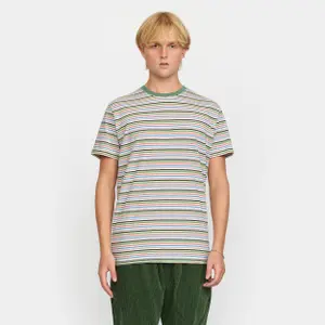 Camiseta Revolution image-1