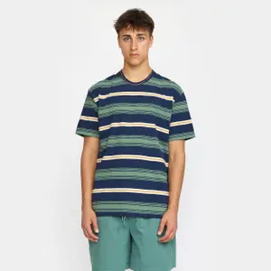 Camiseta Revolution Loose image-1