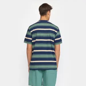 Camiseta Revolution Loose image-3
