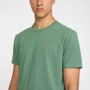 Camiseta Revolution image-4