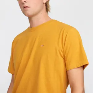Camiseta Revolution image-4