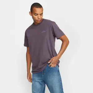 T-Shirt Revolution image-1
