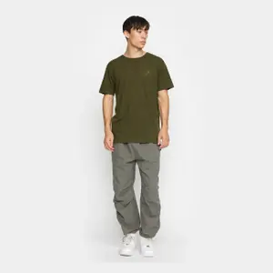 T-Shirt Revolution Application Saf image-1