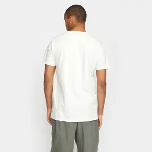 T-Shirt Revolution Application Fis image-1