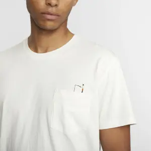 T-Shirt Revolution Application Fis image-2