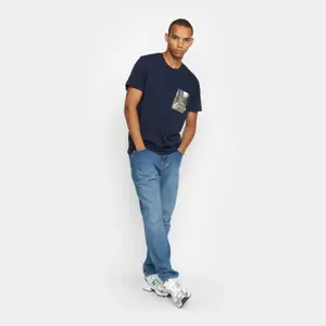 T-Shirt mit Brusttaschendruck Revolution image-1