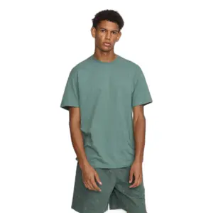 Loose T-shirt Revolution