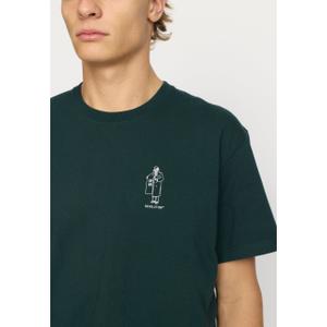 T-shirt Revolution Application image-3