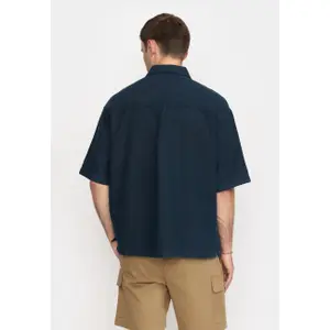 Oversize-Hemd Revolution image-1