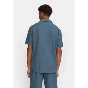 Cuban shirt with small three-dimensional embossed pattern Revolution image-2