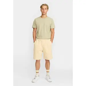 Casual long shorts Revolution image-1