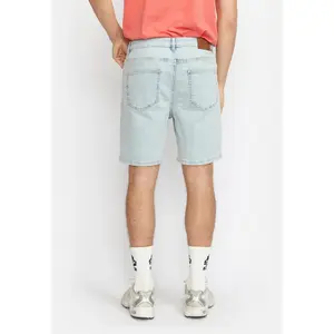 Short loose Revolution image-4