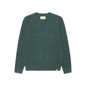 No jumper Revolution image-0