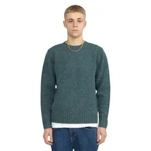 No jumper Revolution image-1