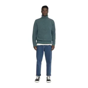 High-neck sweater in luxurious soft yarn nope Revolution image-1