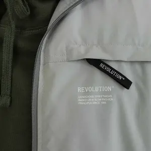 Veste de survêtement Revolution image-4