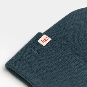 Beanie with pleat Revolution image-1