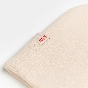 Beanie with pleat Revolution image-1