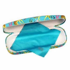 glasses case and cleaning cloth Rex London Cheetah image-1