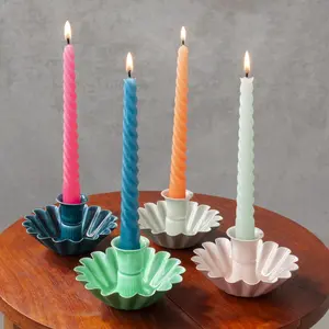 Flower bowl candle holder in enamel Rex London image-3