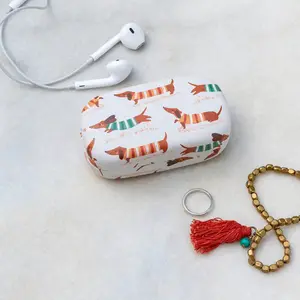 Mini travel kit for sausage dogs Rex London image-2