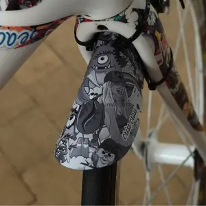 Front fenders Riesel Design Criss Cross stickerbomb eyecatcher image-1