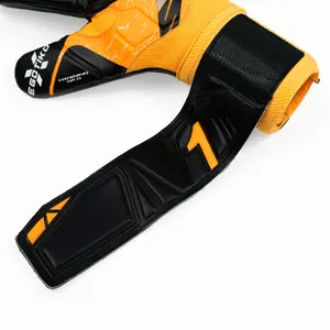 Goalkeeper gloves Rinat Egotiko image-3