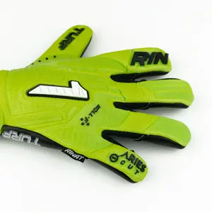 Goalkeeper gloves Rinat Aries Némesis Turf image-1